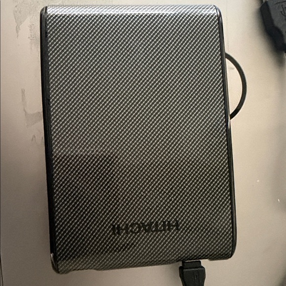 Hitachi SimpleDrive Mini 500GB External Hard Drive - Black - Picture 2 of 2